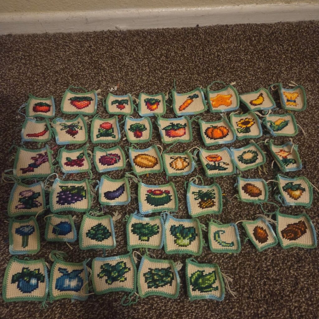 I crocheted all Stardew crops! I crocheted all Stardew crops!